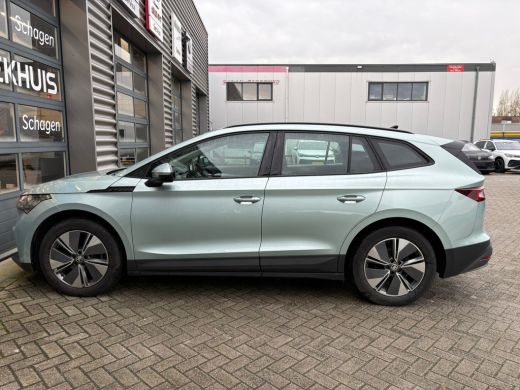 Skoda Enyaq iV 60 180 pk | Achteruitrijcamera | Cruise control | Navigatie | ActivLease financial lease