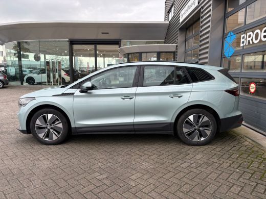 Skoda Enyaq iV 60 180 pk | Achteruitrijcamera | Cruise control | Navigatie | ActivLease financial lease