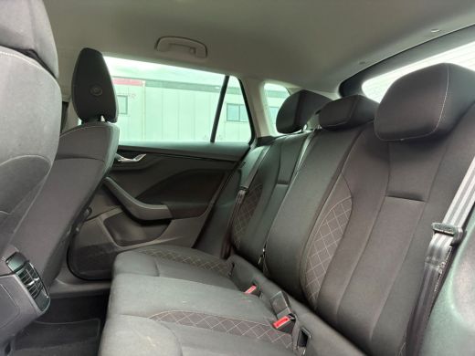 Skoda Kamiq 1.0 TSI 110 pk Ambition 7-DSG | Airco | Navigatie | ActivLease financial lease