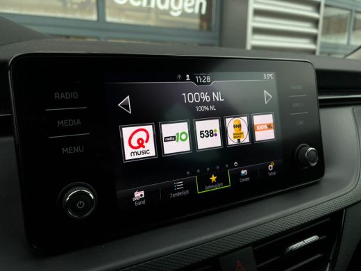 Skoda Kamiq 1.0 TSI 110 pk Ambition 7-DSG | Airco | Navigatie | ActivLease financial lease