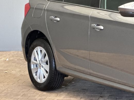 Skoda Kamiq 1.0 TSI Ambition 16" Lichtmetaal | Cruise | Airco | Bluetooth | LED | Elek. Ramen | Airco | Apple... ActivLease financial lease