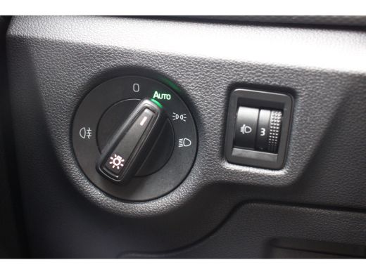 Skoda Kamiq 1.0 TSI Ambition | NL-AUTO! | 1E EIGENAAR! | CRUISE | LANE ASSIST | DEALER OH! | 16" LMV | LED | ... ActivLease financial lease