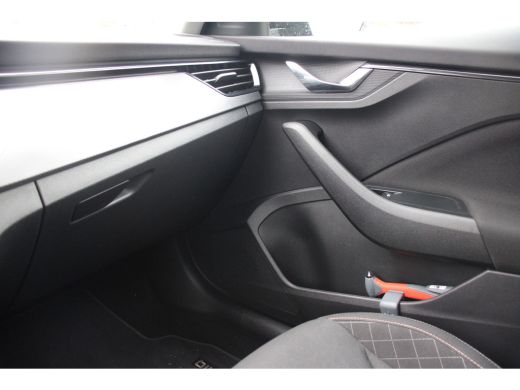 Skoda Kamiq 1.0 TSI Ambition | NL-AUTO! | 1E EIGENAAR! | CRUISE | LANE ASSIST | DEALER OH! | 16" LMV | LED | ... ActivLease financial lease