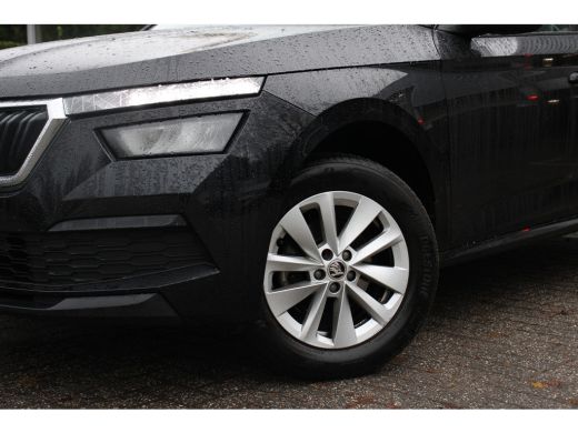 Skoda Kamiq 1.0 TSI Ambition | NL-AUTO! | 1E EIGENAAR! | CRUISE | LANE ASSIST | DEALER OH! | 16" LMV | LED | ... ActivLease financial lease