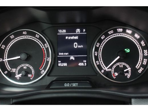 Skoda Kamiq 1.0 TSI Ambition | NL-AUTO! | 1E EIGENAAR! | CRUISE | LANE ASSIST | DEALER OH! | 16" LMV | LED | ... ActivLease financial lease