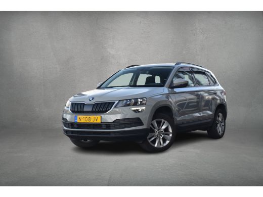 Skoda Karoq 1.0 TSI Business Edition | Apple CarPlay | Virtual | Stuur- en Stoelverwarming ActivLease financial lease
