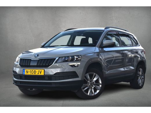 Skoda Karoq 1.0 TSI Business Edition | Apple CarPlay | Virtual | Stuur- en Stoelverwarming ActivLease financial lease