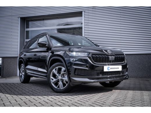 Skoda Kodiaq 1.5 TSI Sportline Business 7p. | Achteruitrijcamera | Cruise control | Matrix LED koplampen ActivLease financial lease