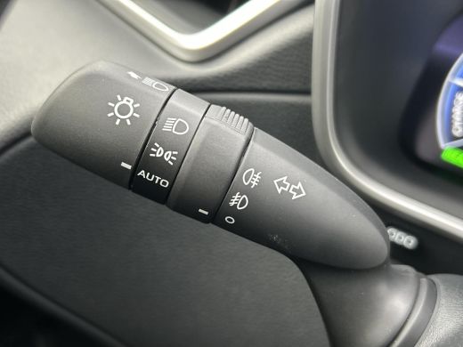 Toyota Corolla Cross Hybrid 140 Dynamic | Modeljaar 2025 | Nieuwe auto | Direct uit voorraad leverbaar | ActivLease financial lease