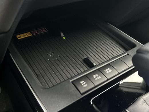 Toyota Corolla Cross Hybrid 140 Dynamic | Modeljaar 2025 | Nieuwe auto | Direct uit voorraad leverbaar | ActivLease financial lease