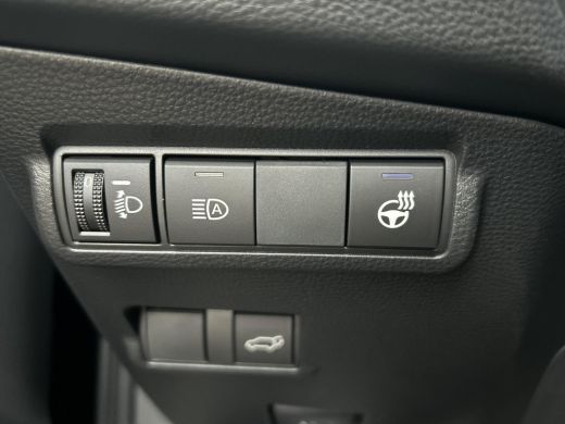 Toyota Corolla Cross Hybrid 140 Dynamic | Modeljaar 2025 | Nieuwe auto | Direct uit voorraad leverbaar | ActivLease financial lease