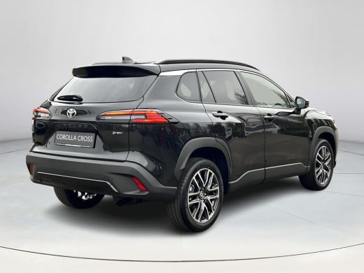Toyota Corolla Cross Hybrid 140 Dynamic | Modeljaar 2025 | Nieuwe auto | Direct uit voorraad leverbaar | ActivLease financial lease