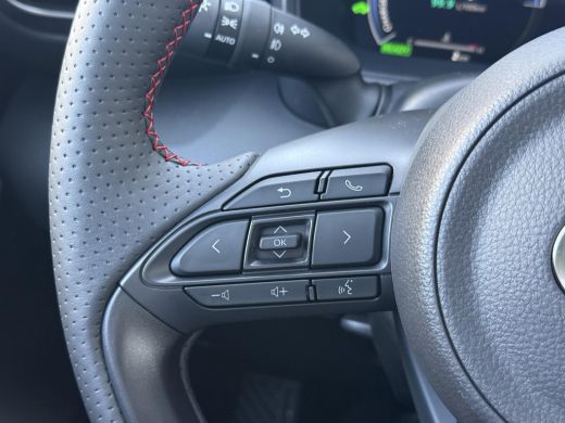 Toyota Yaris 1.5 Hybrid 130 GR Sport **PLUS PACK/ NIEUWE AUTO/ DIRECT LEVERBAAR** ActivLease financial lease