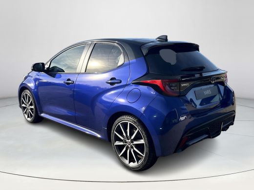 Toyota Yaris 1.5 Hybrid 130 GR Sport **PLUS PACK/ NIEUWE AUTO/ DIRECT LEVERBAAR** ActivLease financial lease