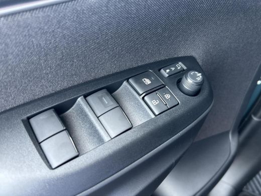 Toyota Yaris Cross 1.5 Hybrid 115 Dynamic + Comfort Pack | Nieuwe auto | Direct uit voorraad leverbaar | ActivLease financial lease