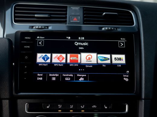 Volkswagen e-Golf | Camera | Keyless | Warmtepomp | Stoelverw. | Adapt. Cr. Stop&Go | Virtual Cockpit | Prijs Rijkl... ActivLease financial lease