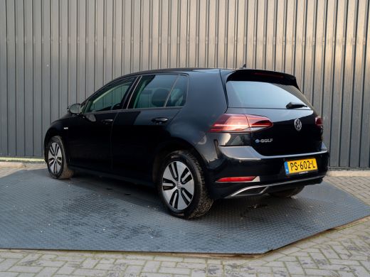 Volkswagen e-Golf | Camera | Keyless | Warmtepomp | Stoelverw. | Adapt. Cr. Stop&Go | Virtual Cockpit | Prijs Rijkl... ActivLease financial lease