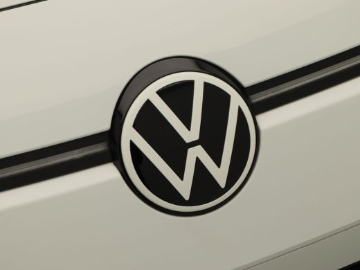 Volkswagen ID.3 First Plus 58 kWh 204 Pk Automaat | Adaptive Cruise | Climate Control | Stoelverwarming | Navigat... ActivLease financial lease