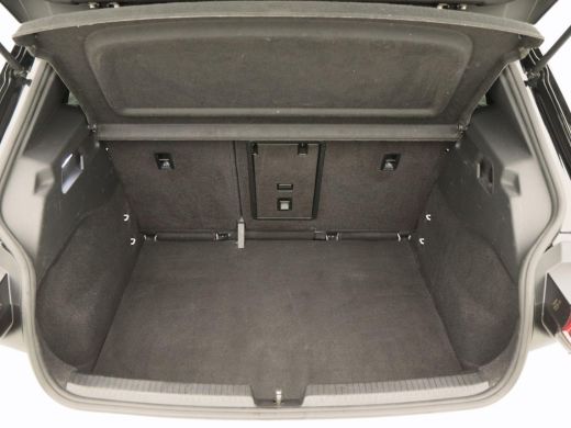 Volkswagen ID.3 First Plus 58 kWh 204 Pk Automaat | Adaptive Cruise | Climate Control | Stoelverwarming | Navigat... ActivLease financial lease