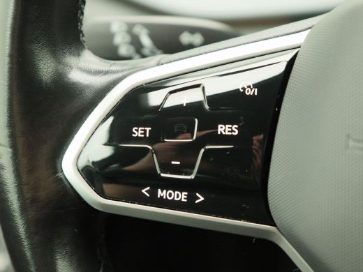 Volkswagen ID.3 First Plus 58 kWh 204 Pk Automaat | Adaptive Cruise | Climate Control | Stoelverwarming | Navigat... ActivLease financial lease