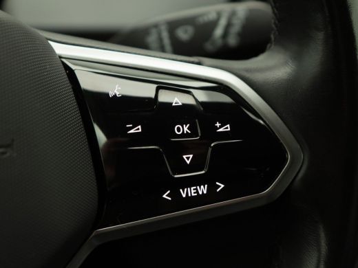 Volkswagen ID.3 First Plus 58 kWh 204 Pk Automaat | Adaptive Cruise | Climate Control | Stoelverwarming | Navigat... ActivLease financial lease