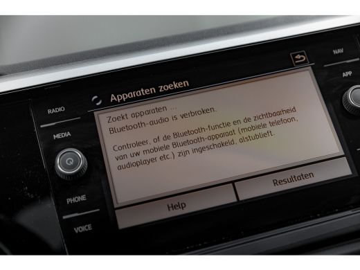 Volkswagen Polo 1.0 TSI Highline Business R | Panorama dak | IQ lights | DSG | ActivLease financial lease