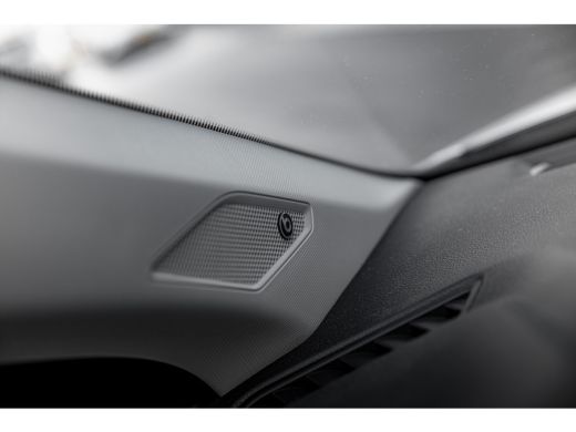 Volkswagen Polo 1.0 TSI Highline Business R | Panorama dak | IQ lights | DSG | ActivLease financial lease