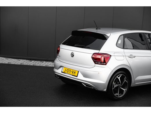 Volkswagen Polo 1.0 TSI Highline Business R | Panorama dak | IQ lights | DSG | ActivLease financial lease