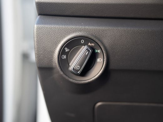 Volkswagen T-Roc 1.5 TSI 150Pk DSG Style | Trekhaak afnb. | IQ Light | Allseason banden | Prijs Rijklaar!! ActivLease financial lease