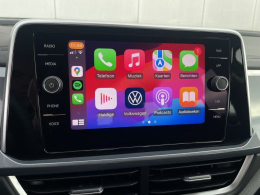Volkswagen T-Roc 1.5 TSI Style | LED | Camera | Carplay | Climate ActivLease financial lease