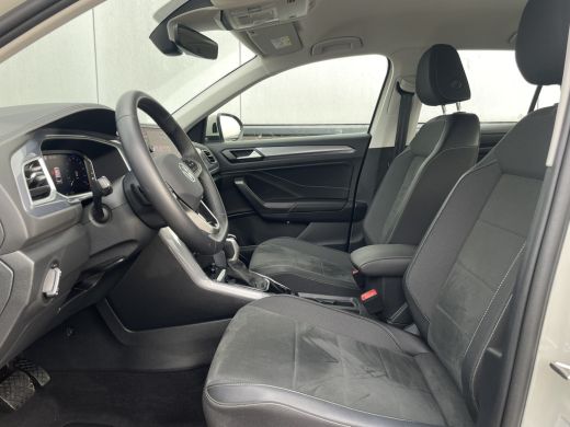 Volkswagen T-Roc 1.5 TSI Style | LED | Camera | Carplay | Climate ActivLease financial lease