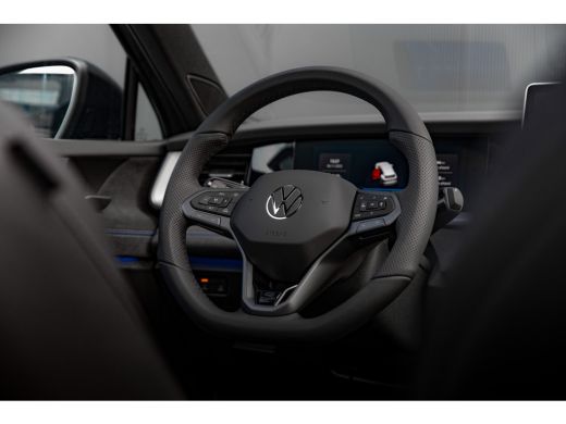 Volkswagen Tayron 1.5TSI eHybrid 204pk R-Line Edition | Panoramdak | Achteruitrijcamera | Black Style Pakket | Keyl... ActivLease financial lease