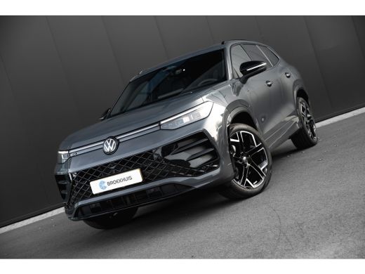 Volkswagen Tayron 1.5TSI eHybrid 204pk R-Line Edition | Panoramdak | Achteruitrijcamera | Black Style Pakket | Keyl... ActivLease financial lease