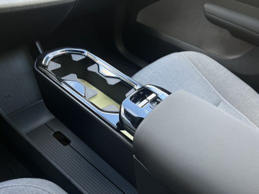 Volvo  EX30 Single Motor Extended Range Ultra 69 kWh | 20" | Stoel & stuurverwarming | Pano | Elektrische sto... ActivLease financial lease