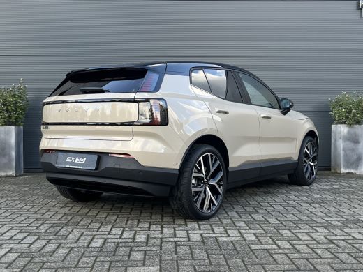 Volvo  EX30 Single Motor Extended Range Ultra 69 kWh | 20" | Stoel & stuurverwarming | Pano | Elektrische sto... ActivLease financial lease