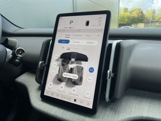 Volvo  EX30 Single Motor Extended Range Ultra 69 kWh | 20" | Stoel & stuurverwarming | Pano | Elektrische sto... ActivLease financial lease