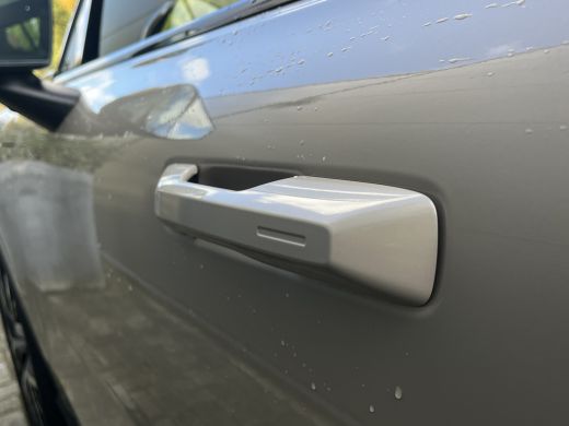 Volvo  EX30 Single Motor Extended Range Ultra 69 kWh | 20" | Stoel & stuurverwarming | Pano | Elektrische sto... ActivLease financial lease