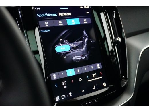 Volvo  XC60 2.0 T6 Plug-in hybrid AWD Plus Black Edition | Luchtvering | Stoelventilatie | Trekhaak | Pano | ... ActivLease financial lease