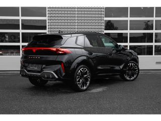 CUPRA Terramar 1.5 TSI e-Hybrid 272pk VZ Performance | Trekhaak | Sennheiser | 360 Camera | 20" | Stoelen Elektr...