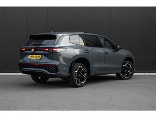 Volkswagen Tayron 1.5TSI eHybrid 204pk R-Line Edition | Panoramdak | Achteruitrijcamera | Black Style Pakket | Keyl...