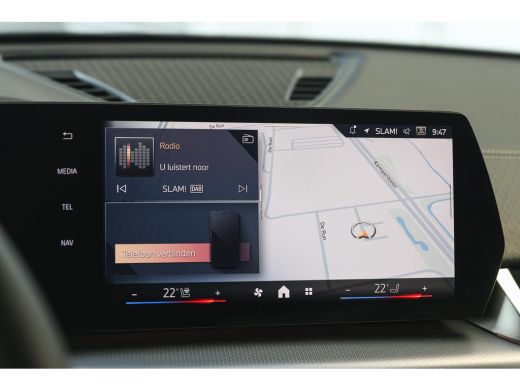 BMW X2 sDrive20i M Sport Automaat / Sportstoelen / Achteruitrijcamera / M Adaptief onderstel / Comfort A... ActivLease financial lease