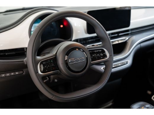 Fiat 500 Urban 42 kWh | SOH 98% | Apple Carplay & Android Auto | Climate Controle | Bluetooth | Cruise Con... ActivLease financial lease