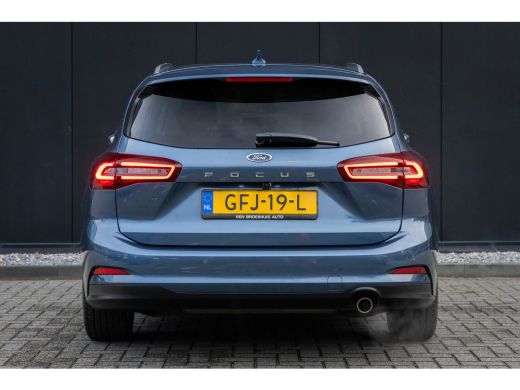 Ford Focus 1.0 E.B. 155PK Hybrid Titanium X | AUOMAAT | Camera | Adaptieve cruise | AGR-stoel | Dodehoek det... ActivLease financial lease
