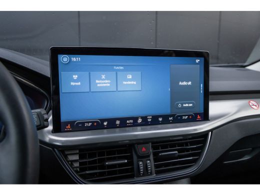 Ford Focus 1.0 E.B. 155PK Hybrid Titanium X | AUOMAAT | Camera | Adaptieve cruise | AGR-stoel | Dodehoek det... ActivLease financial lease