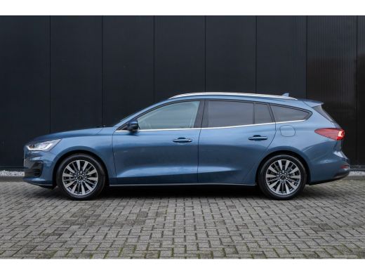 Ford Focus 1.0 E.B. 155PK Hybrid Titanium X | AUOMAAT | Camera | Adaptieve cruise | AGR-stoel | Dodehoek det... ActivLease financial lease