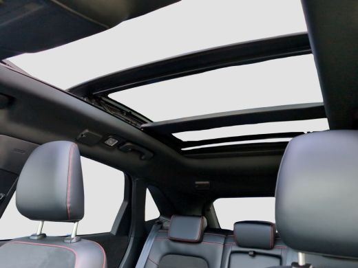 Ford Kuga 2.5 PHEV ST-Line X | Panoramadak | Trekhaak | 20 inch! | Adap. Cruise | Winter Pack ActivLease financial lease