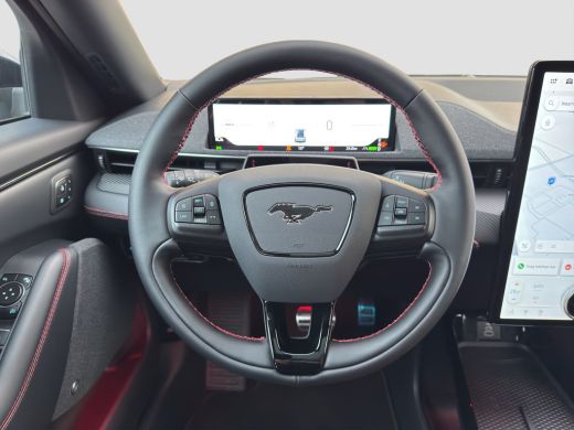 Ford Mustang Mach-E Mach-E Extended Premium RWD 88 kWh ActivLease financial lease