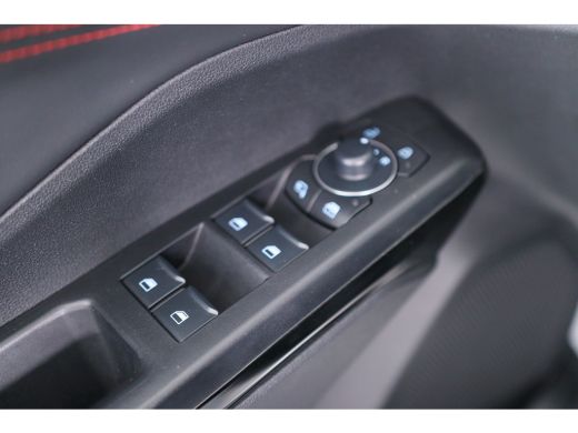 Ford Puma 1.0 EcoBoost Hybrid ST-Line X Navigatie | Driver Assistance pack | Winter Pack | Panoramadak | 19... ActivLease financial lease