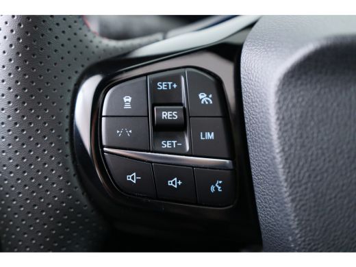 Ford Puma 1.0 EcoBoost Hybrid ST-Line X Navigatie | Driver Assistance pack | Winter Pack | Panoramadak | 19... ActivLease financial lease