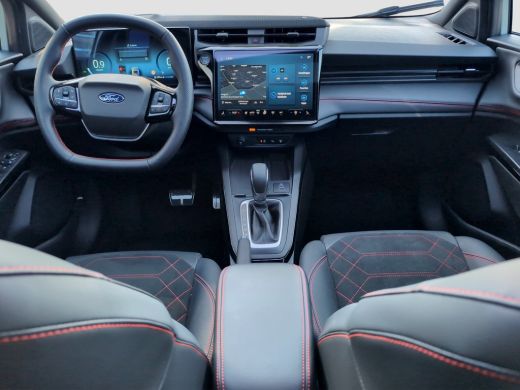 Ford Puma 1.0 Hybrid ST-Line X 155pk | Pano | B&O | Trekhaak | Winter Pack | Adap. Cruise ActivLease financial lease